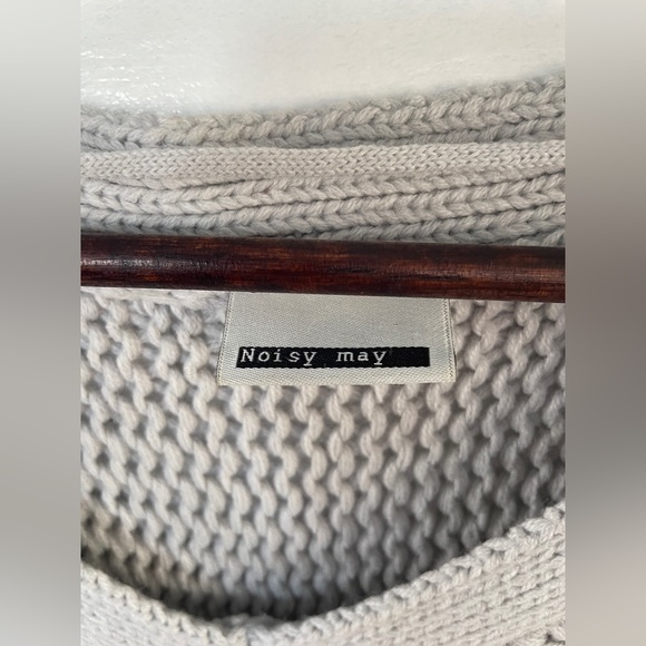 Oversized Light Grey Noisy May Knit Sweater - Picture 3 of 10